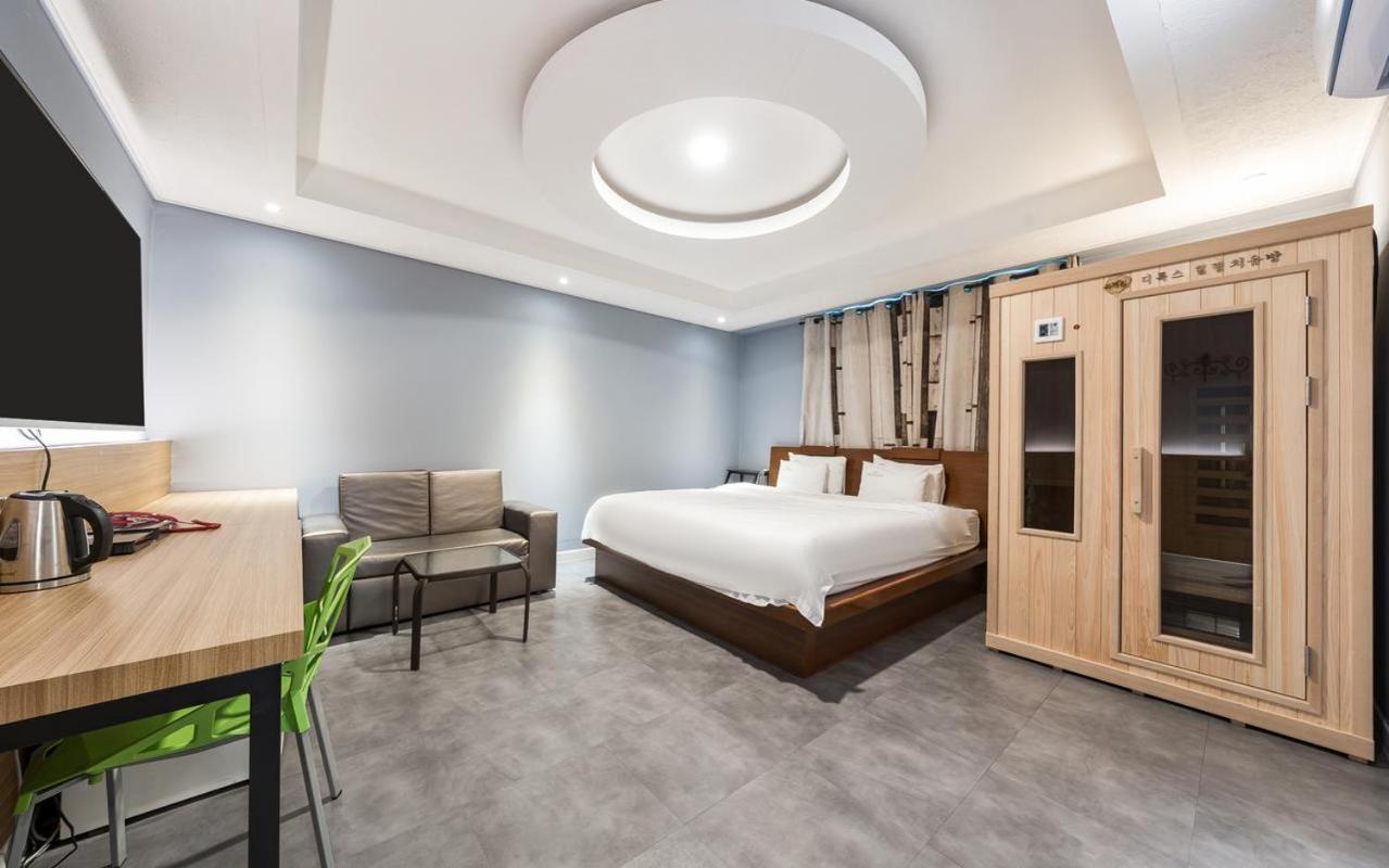 Hotel New Evergreen Mokpo Exterior photo