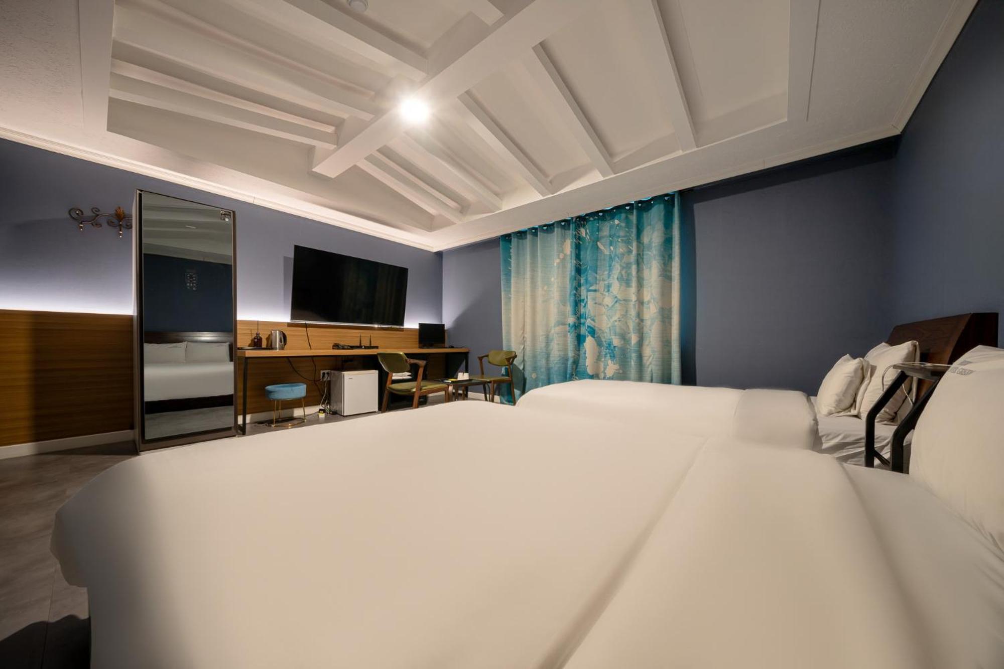 Hotel New Evergreen Mokpo Exterior photo